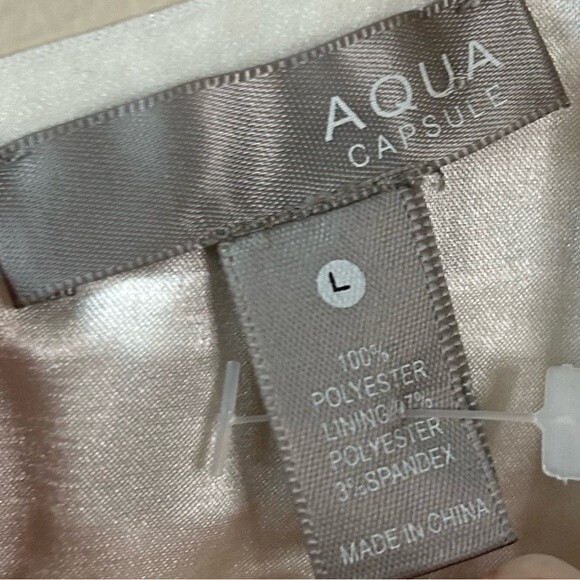 Aqua White Crochet Lace Sleeveless Shirt Size Large - Picture 2 of 3